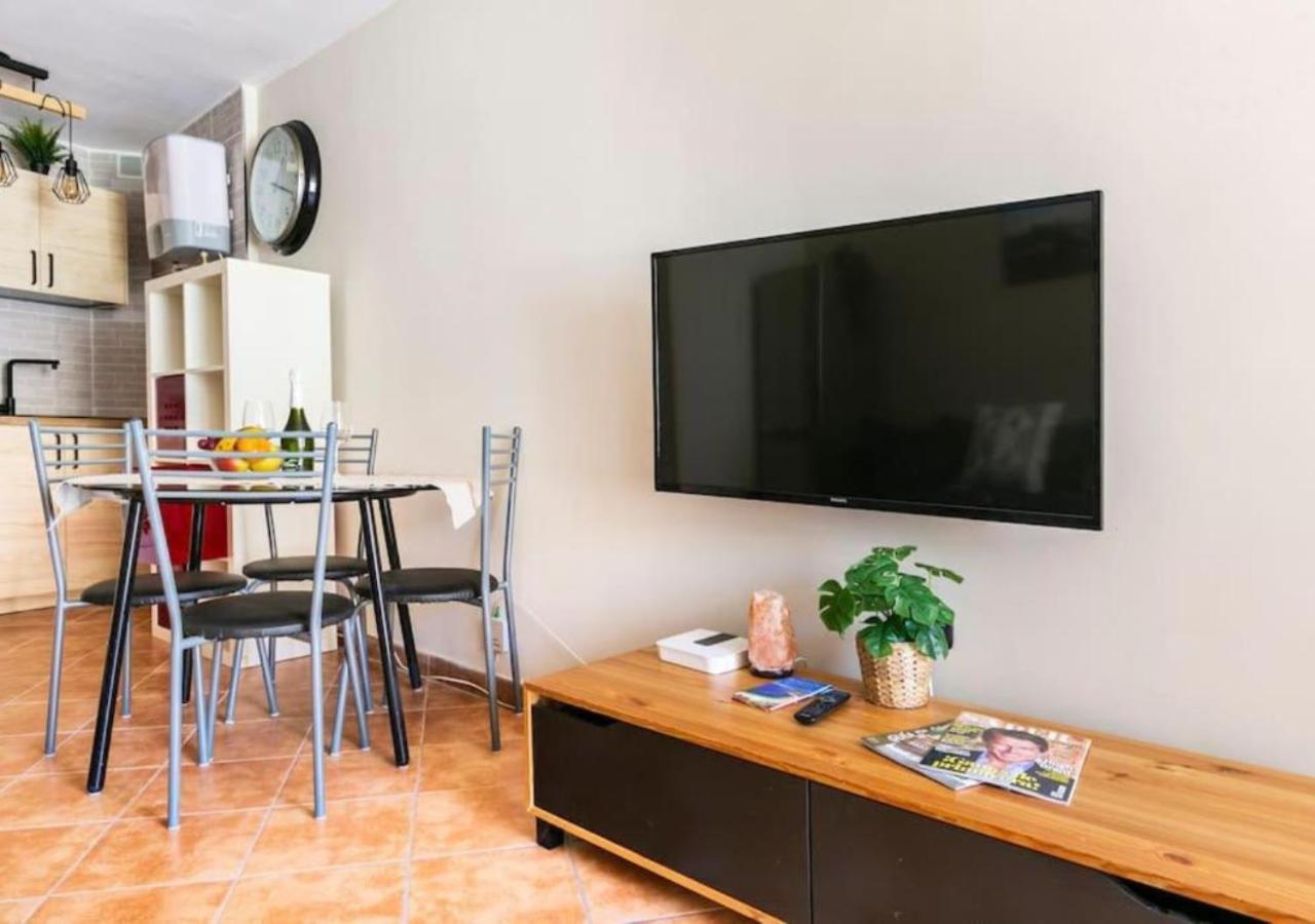 Cosy Apartment In Los Cristianos 5Min To The Ocean Εξωτερικό φωτογραφία