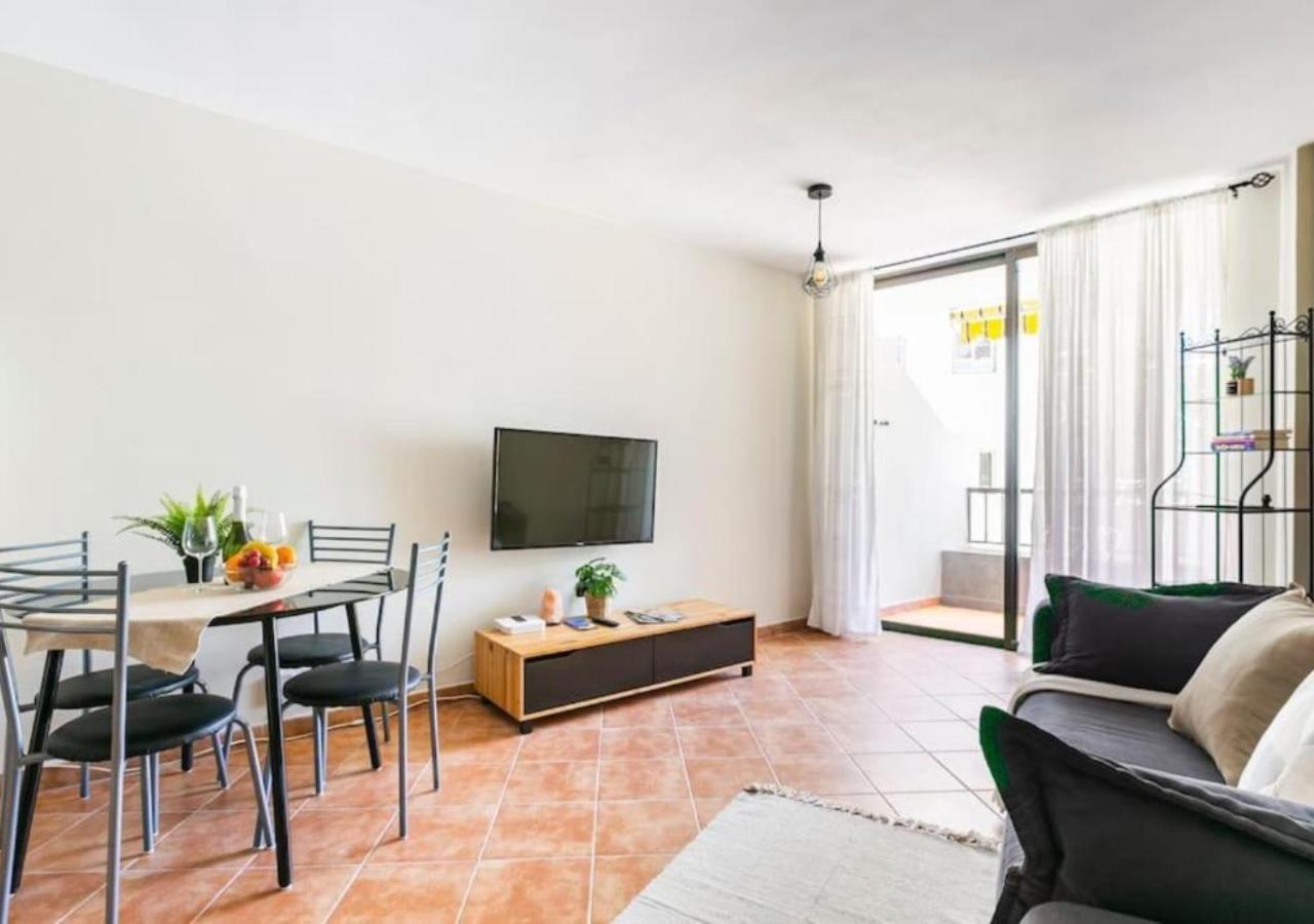 Cosy Apartment In Los Cristianos 5Min To The Ocean Εξωτερικό φωτογραφία