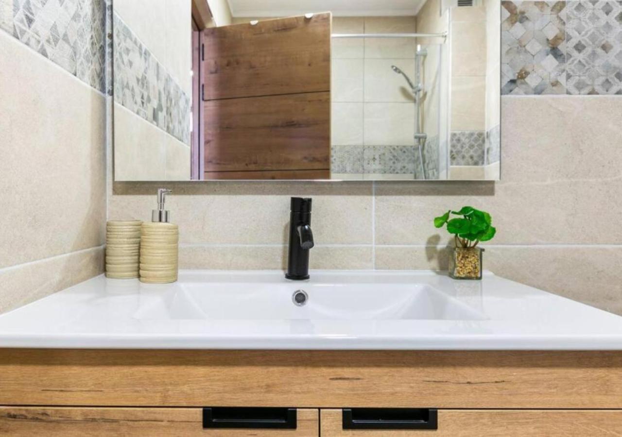 Cosy Apartment In Los Cristianos 5Min To The Ocean Εξωτερικό φωτογραφία