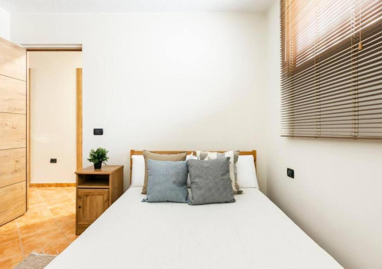 Cosy Apartment In Los Cristianos 5Min To The Ocean Εξωτερικό φωτογραφία